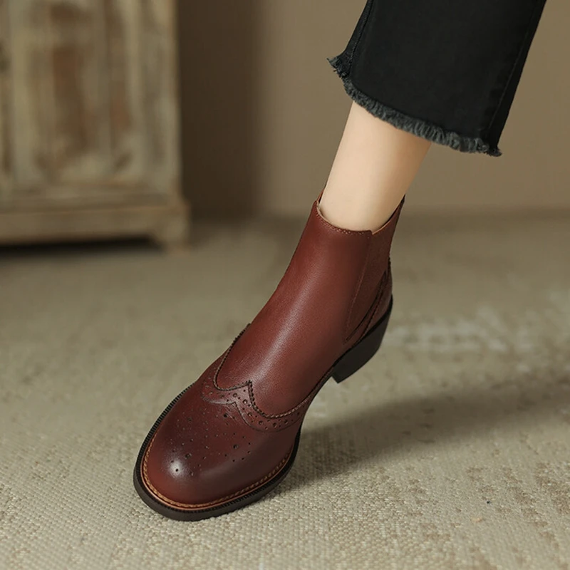 

2024 Autumn/Winter Women Boots Round Toe Chunky Heel ankle Boots Women Genuine Leather Shoes for Women Brogue Chelsea Boots