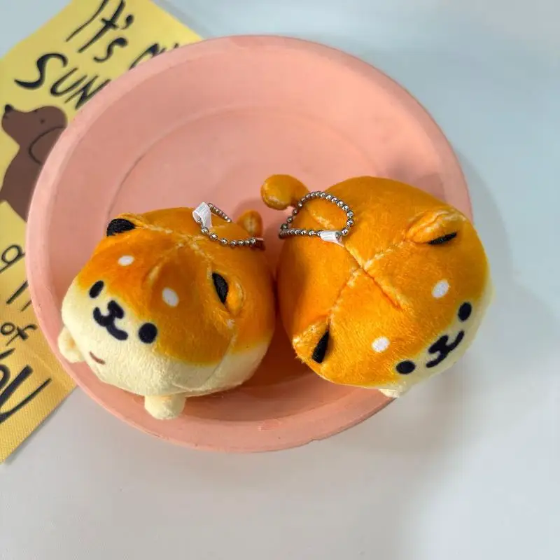Porte-clés en peluche chien pain, poupée en peluche douce, pendentif de voiture, sac à dos, décor de sac, cadeau pour enfant