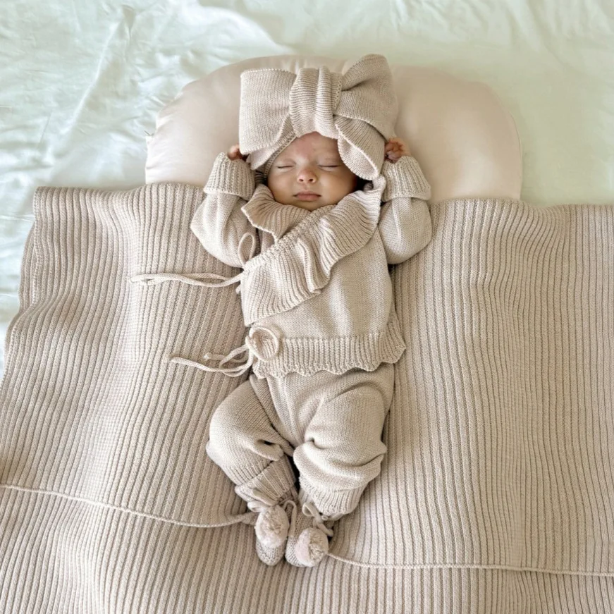 

2025 Autumn New Baby Sweater Set Infant Boy Girl Knit Sweater Cardigan + Pants + Hat 3pcs Suit Toddler Solid Sweater Outfits