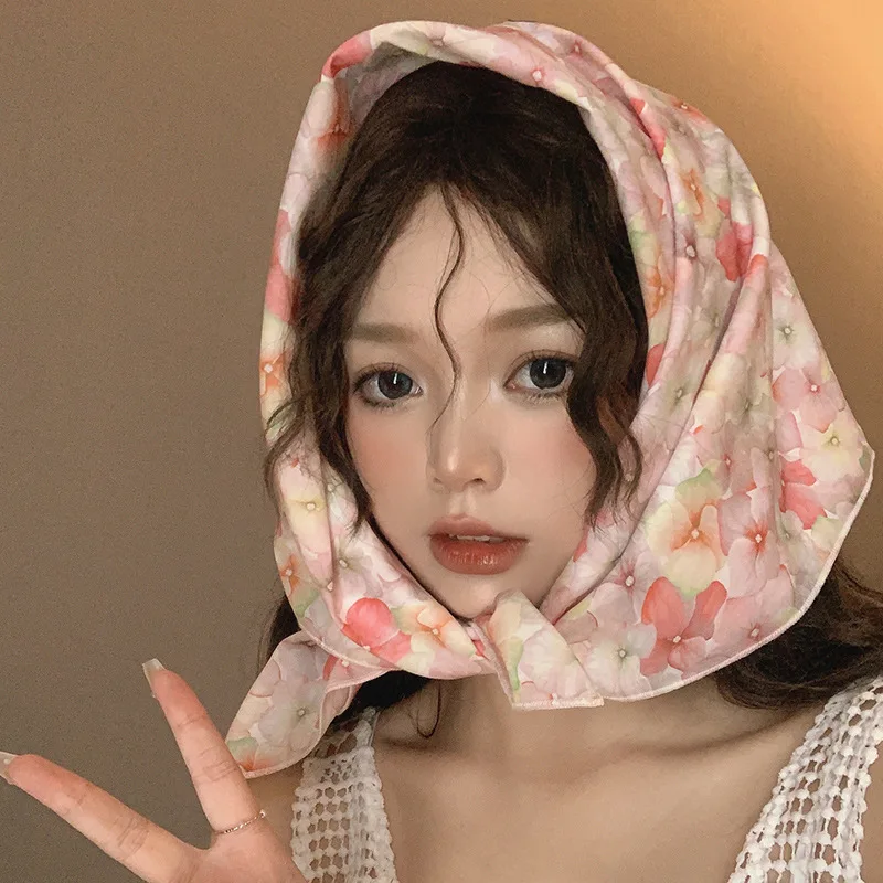

beautiful100%Cotton70x70Women's summer travel sunscreen headscarf, trendy decorative scarf, new style