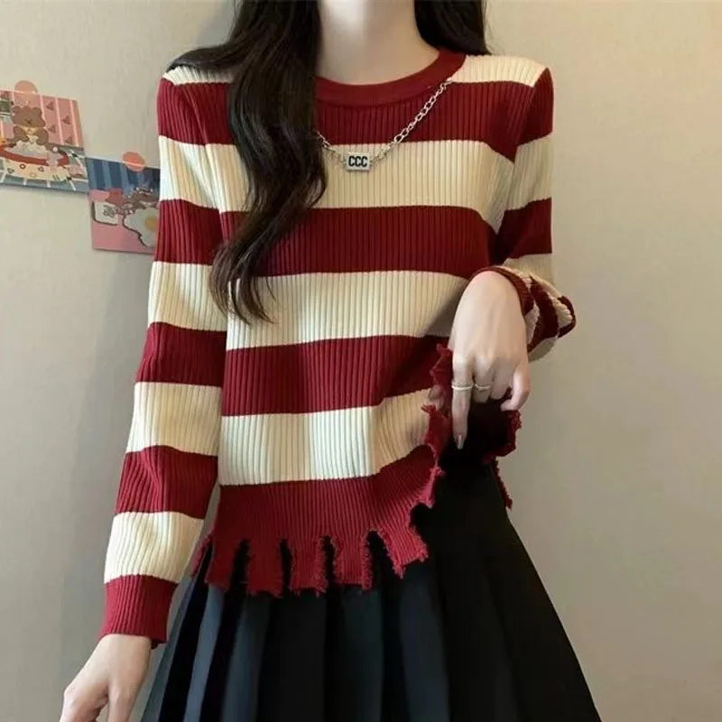 Autumn Fashion Korean Edition Lazy Stripe Round Neck Slim Fit Versatile Western Style Slim Knitted Long Sleeve Women\'s Sweater