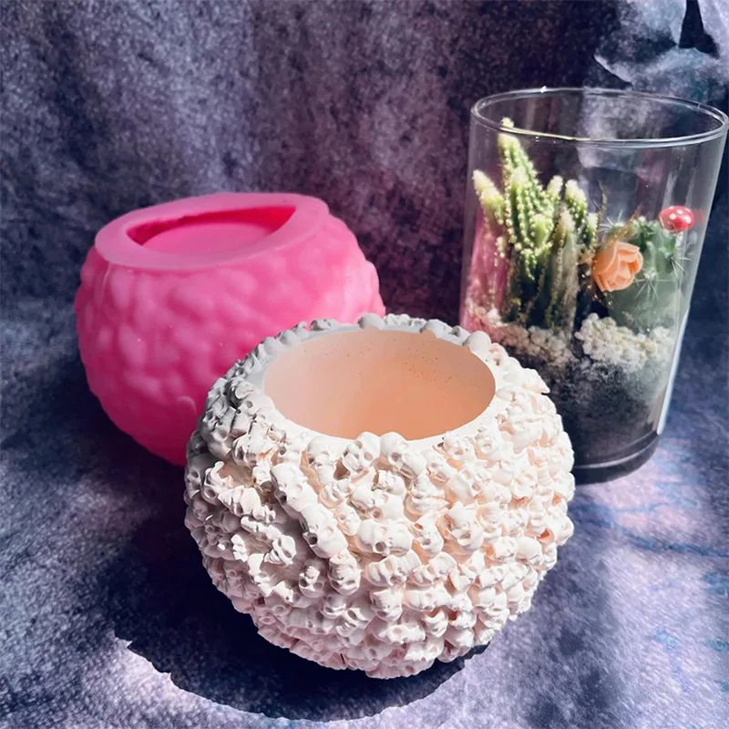 

Dark Skull Silicone Mold for Handmade Desktop Decoration Gypsum Flowerpot Pen Case Silicone Mould Handicrafts Making Tool