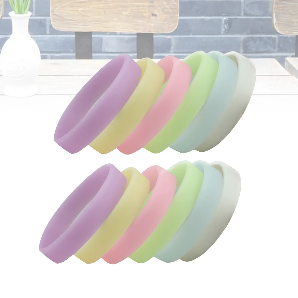 

12Pcs Silicone Wristbands Bright Mixed Colors Leaf Print Durable Fitness Sports School Carnival Bracelets Party Favors