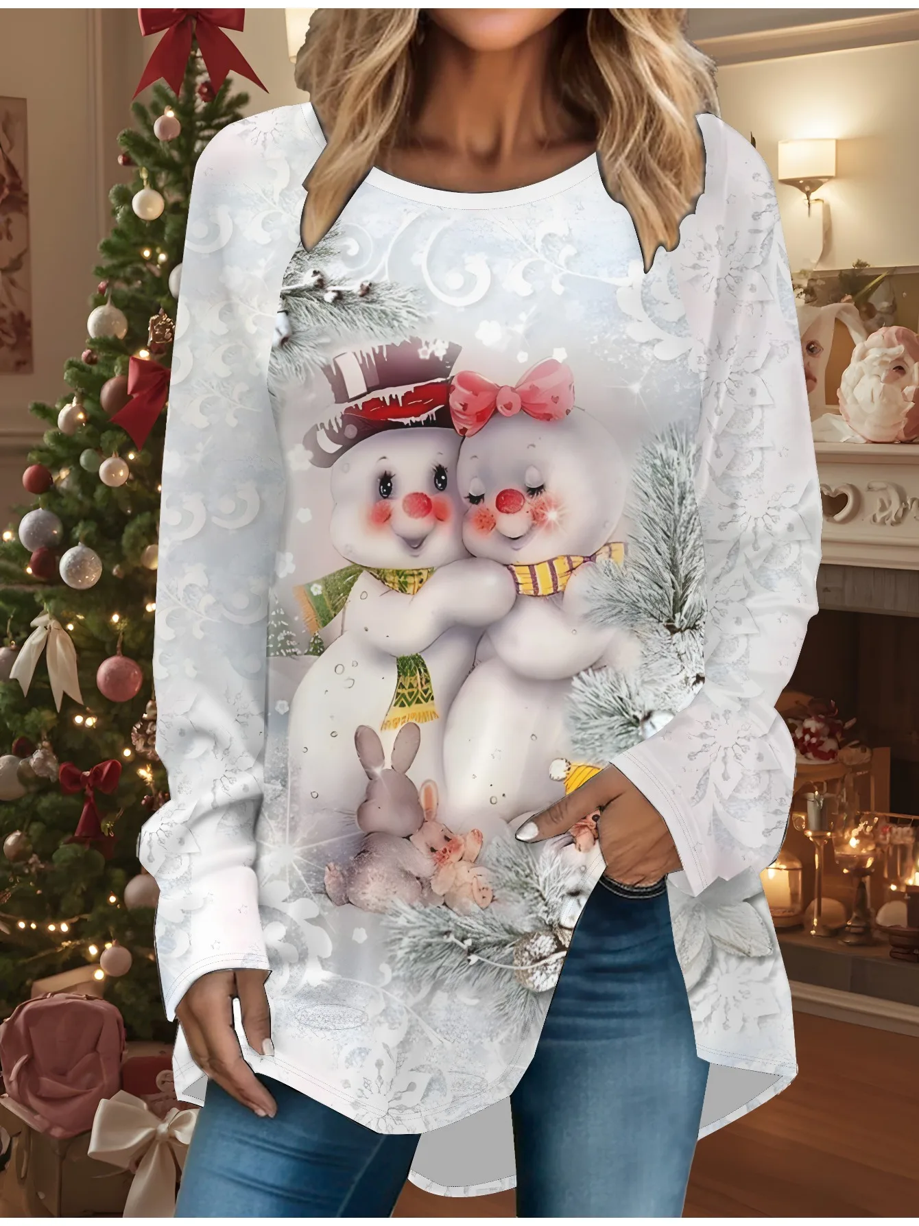 Women's Cozy Christmas Snowman Print Long Sleeve T-Shirt - All-Over Full-Body Raglan Sleeve Design with Round Neck, Casual Winter Top for Daily Wear, Parties & Camping - Machine Washable (White/Black) - Festive Snowman Outfit Essential