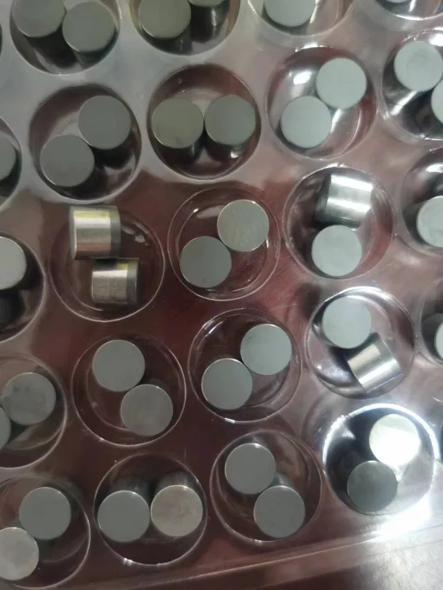 10 Stuks Diamant Composiet Boor Tanden 0808 Pdc Olie Slice Boren Bit Kolenmijn Aardolie Geologische Exploratie Slijtvastheid