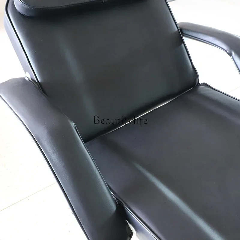 Кушетка для тату-салона