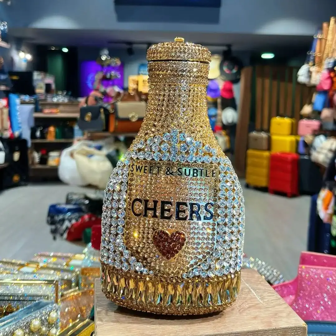 

Потерянный винтажный клатч в форме чашки в форме бутылки, блестящий сверкающий клатч, украшенный кристаллами более 2000, свадебный кошелек с 2 ремнями