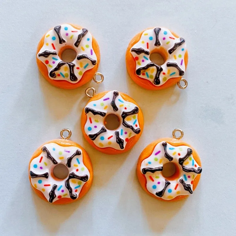 10Pcs Colorful Simulation Bread Doughnut Resin Charms