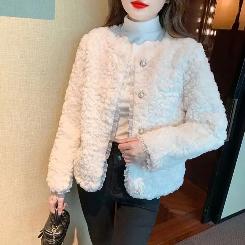 French Small Fragrance Pearl Button Sweater Cardigan Elegant Lace Beads Women's Artificial Lamb Wool Fleece Knit Jacket