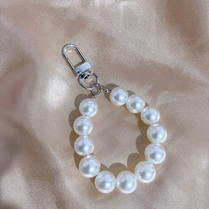 Retro Pearl Keychains for Women, Stylish Keyring