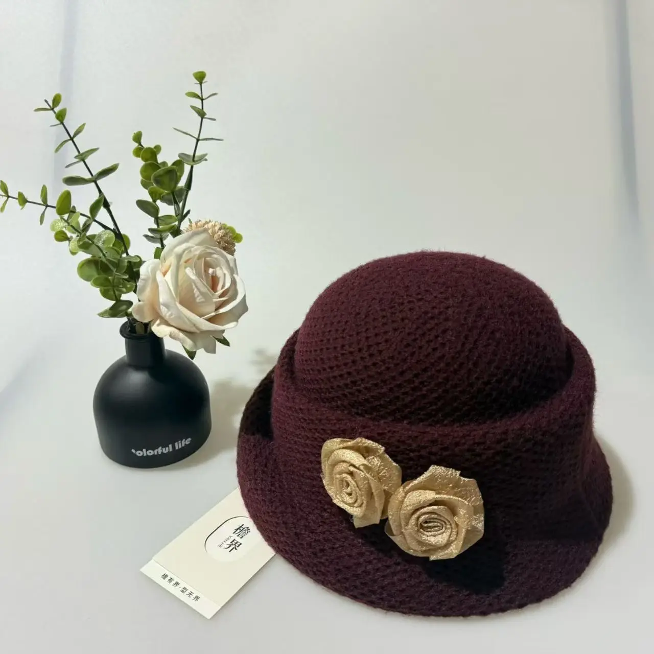 Elegant Stereoscopic Camellia Flower Curled Side Top Hats Women's Autumn/Winter Sweet Retro Fashionable Cotton And Linen Beret