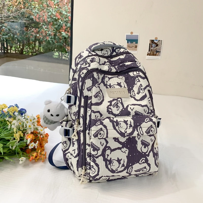 Large capacity backpack 2024new model High quality niche design versatile student backpack Cute bear backpack Simple fashionable