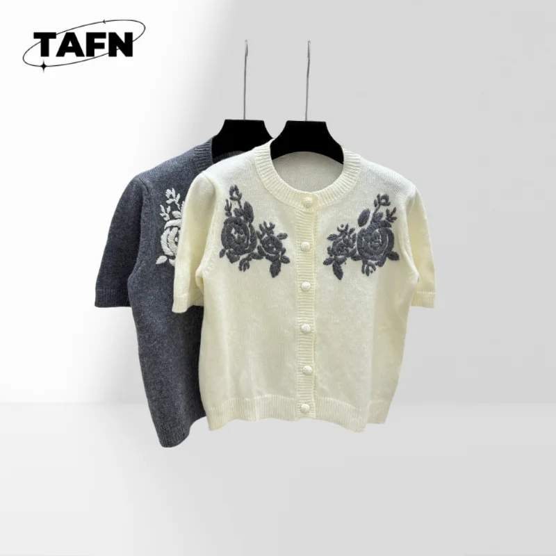 

Personalized T-Shirt | Custom Text & Design Unique Gift for Birthdays or Anniversaries Personalized Gift for Special AI1455