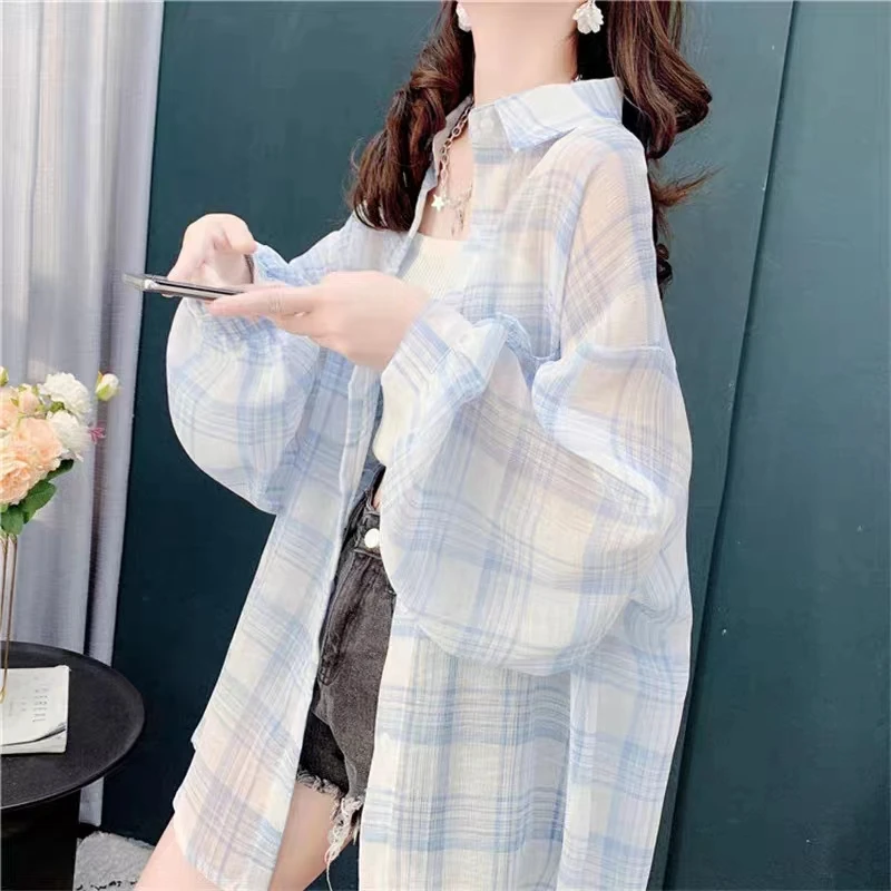 

Women's Summer Ice Silk Loose Fit Lightweight Breathable Sun Protection Clothing Fashionable Open Cardigan Outerwear