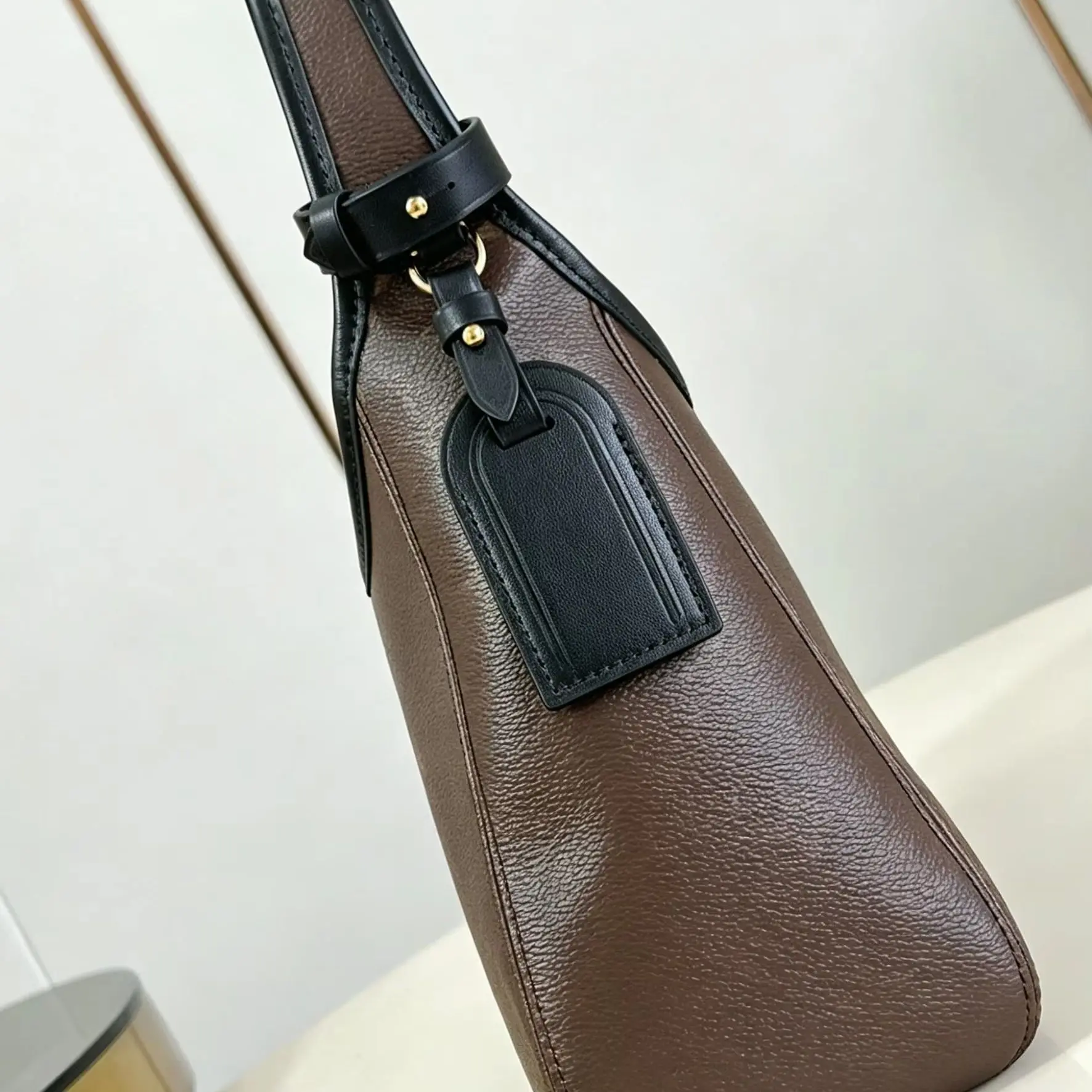 Dark Brown Pebbled Leather Shoulder Tote Bag, Women Black Contrast Trim Hobo Handbag Adjustable Strap Vintage Daily Purse