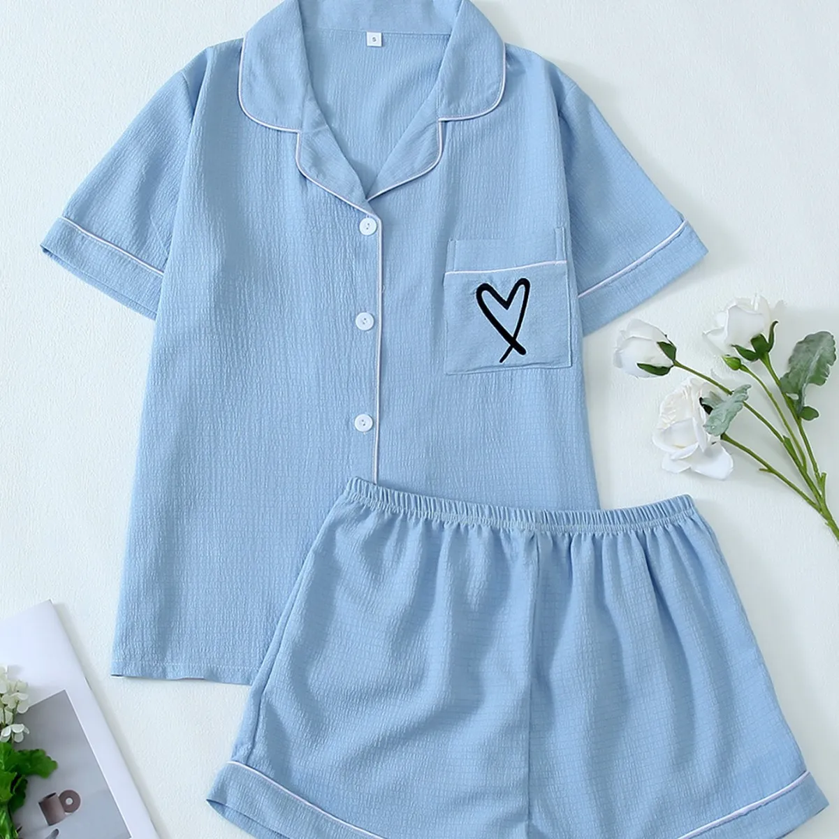 Pajama Set for Women Crepe Cloth Casual Love Heart Shape Print Lapel Short-sleeved Top and Baggy Shorts Loungewear for Women