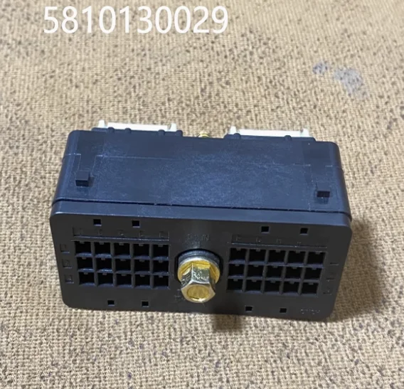 

1 шт./лот 5810130029 CINCH 30P 581-01-30029