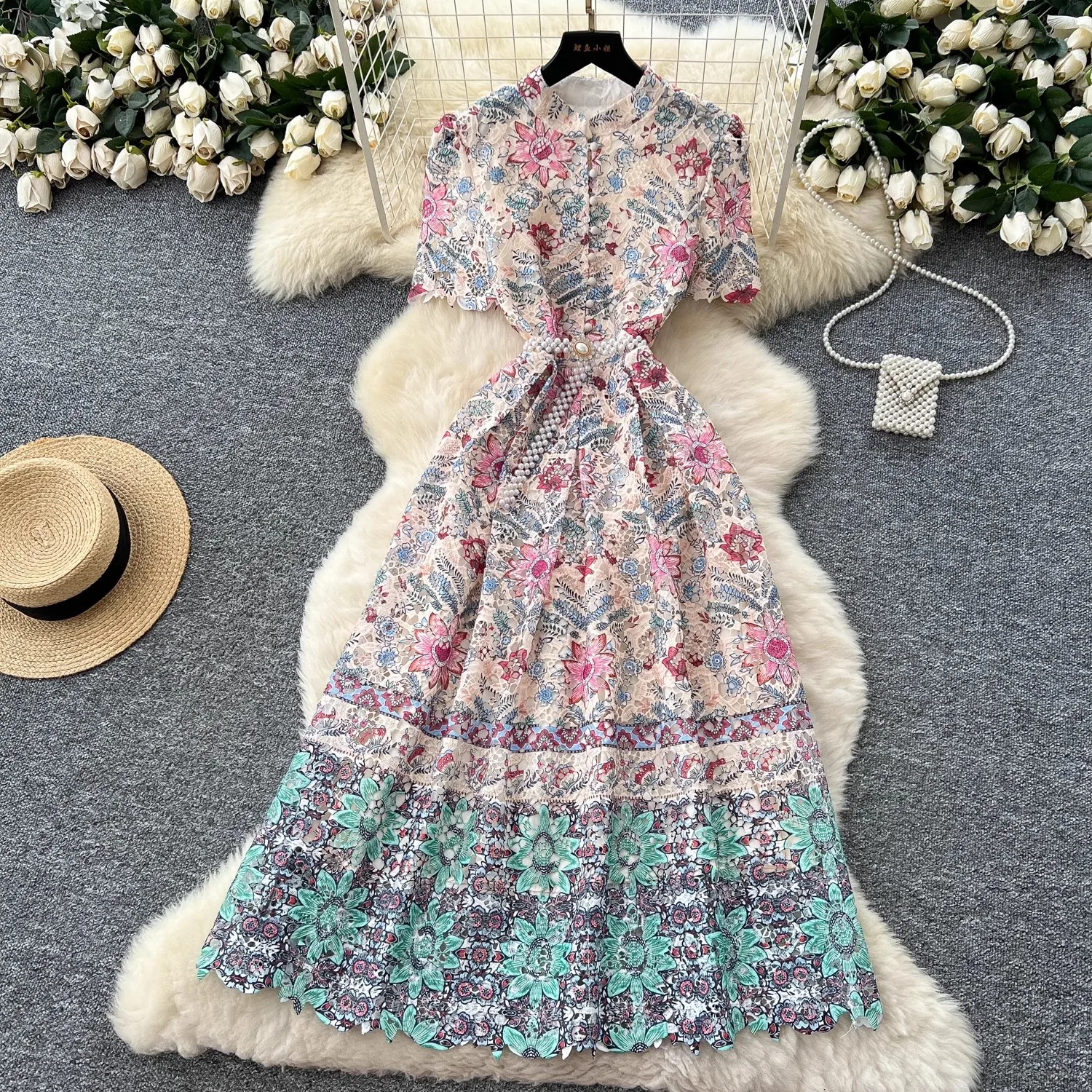

Summer Elegant Hollow Out Lace Dress Women Short Sleeve O-Neck Flower Embroidery Crystal Beading Belt Evening Party Long Vestido