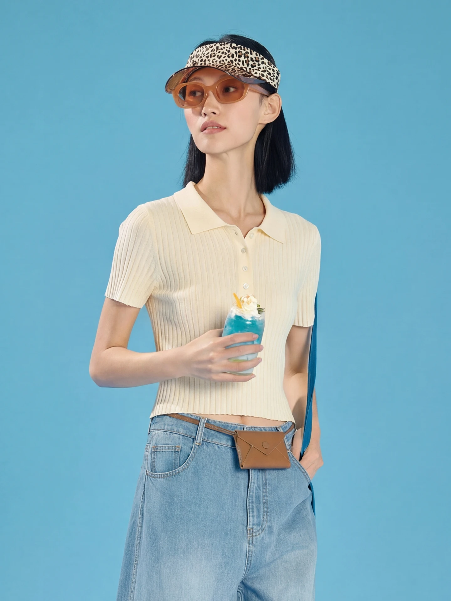 

Fay-Fayee Women's Summer 2026 Casual Breathable Lightweight Short Sleeve Turn-down Collar Commute Top Nylon Blend Short Length