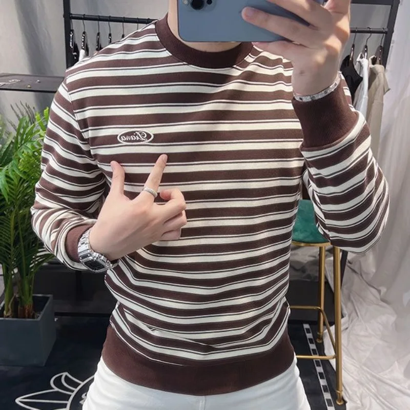 2025 New Autumn Fashion Trend Men's Long-sleeved T-shirt Round Neck Striped Print Slim Casual Sports Sweatshirt
