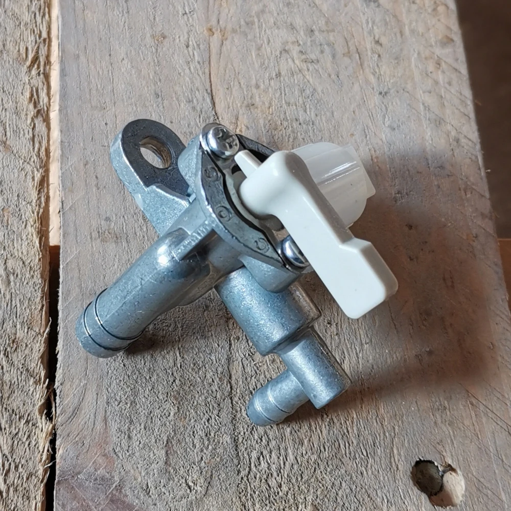 GT1000 GT1300 صمام الوقود Mitsubish GT1000 GT1300 KF31040AA الوقود الحنفية OEM جودة التسامي الفراغات #2