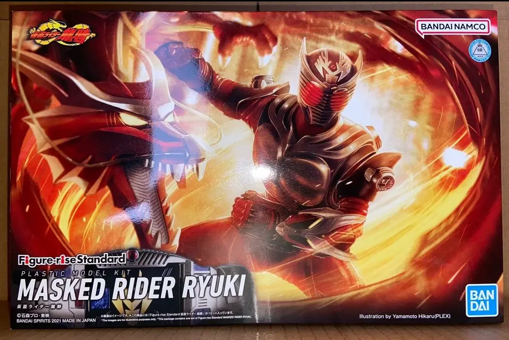 Figurka Kamen Rider Ryuki Bandai Anime, dostępna od ręki, model kolekcjonerski, prezent, ozdoba kolekcjonerska, standardowy prezent kolekcjonerski.