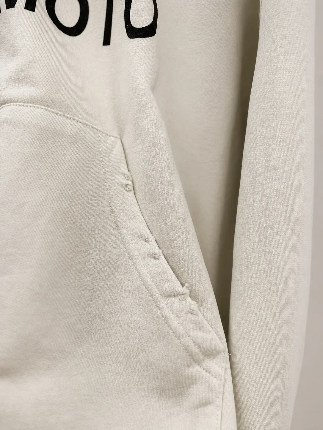Satoshi Nakamoto Necklace Hoodie Rhinestone Stud Chain Detail Washed Dirty Effect Pullover Hooded Sweatshirt Streetwear
