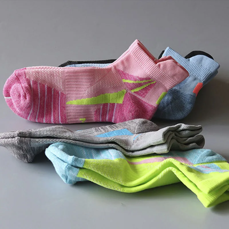 GYMIGO 4/10 Pairs Sport Socks Women Running Socks Bright Color Terry Sole Cycling Socks Mesh Breathable Outdoor Hiking Socks