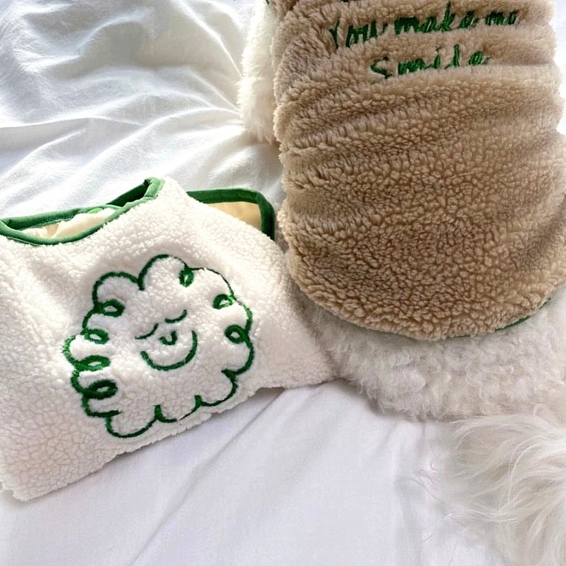 White Smiling Dog Clothes Autumn and Winter Clothes Warm Pet Vest Puppy Open Shirt Fashion Cotton Clothes Soft Pet Clothes