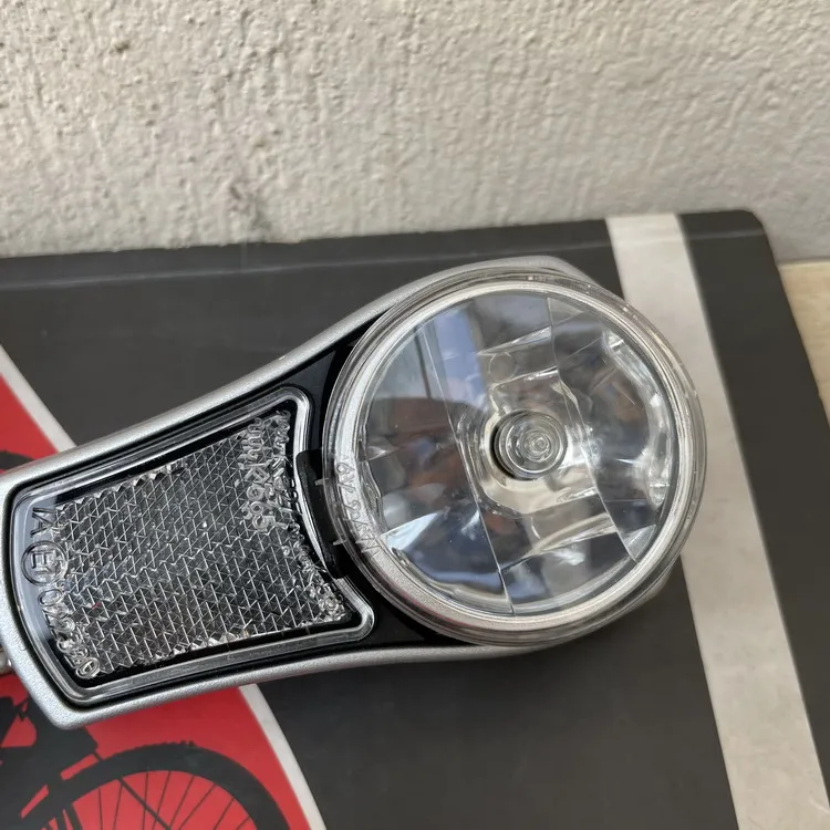 Vintage Bicycle front light 6V 2.4W Lumotec BM dynamo reflector 170