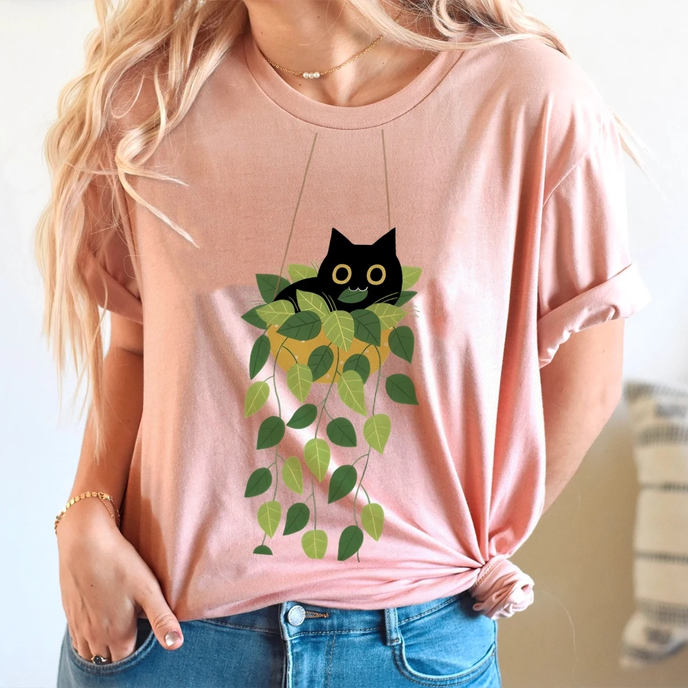 

Loose and Comfortable Short-Sleeved T-Shirt for Women | Cute Hand-Painted Kitten Style | Gothic Casual