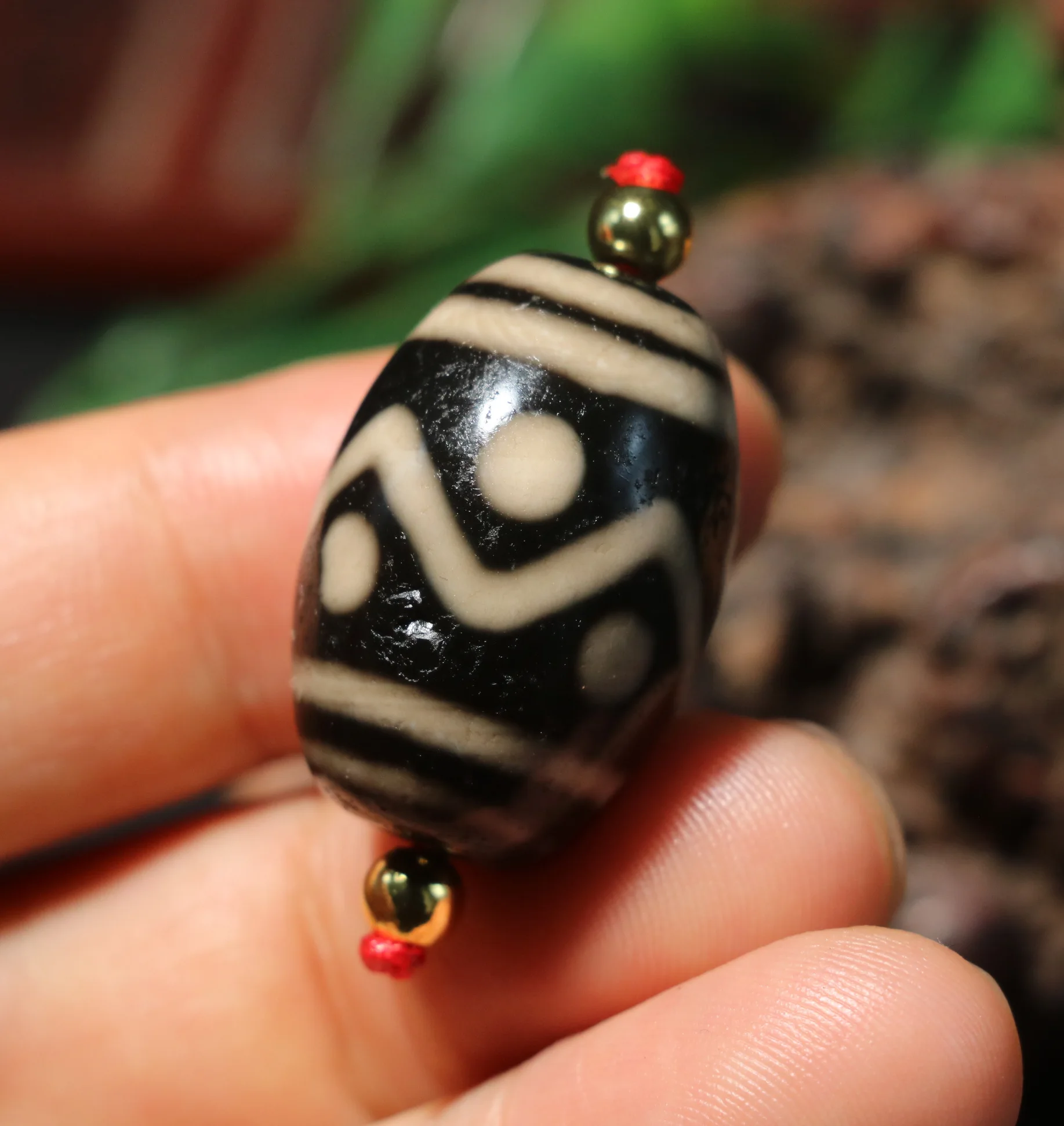 Treasure Talisman Energy Tibetan Old Agate Black Color Money Dots Water Wave Big Daluo Pendant Amulet Precious Gemstone