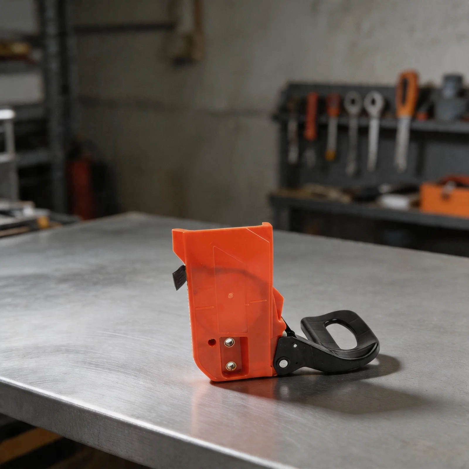 Chain Brake Sprocket Cover Designed Specifically for 52005800 China Chainsaw to Preserve Brake Engagement Stability