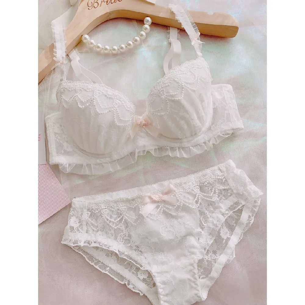 White Full Lace Thin Cup Side Lift Plus Size Bra Set Japanese Women Lingerie 2Pcs Soft Comfort Lacy Intimates For Curvy Figure