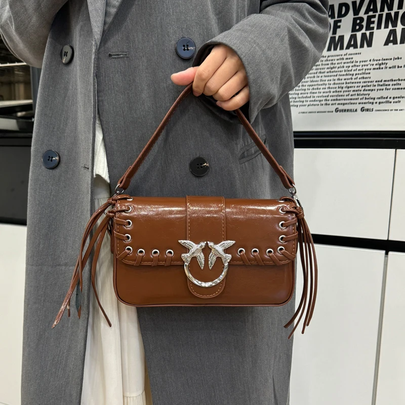 

Trendy Women Satchel Bag Quilted PU Leather Handbag with Chain Strap Suitable for Work Parties and Weekend Getaways