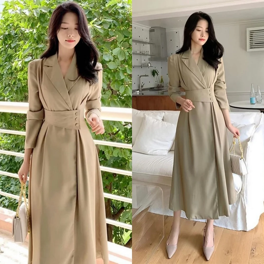 

Customized Formal Jersey Evening Dress Graceful V-Neck Long Sleeves Celebrity Gowns Exquisite Buttons Special Occasion Gowns