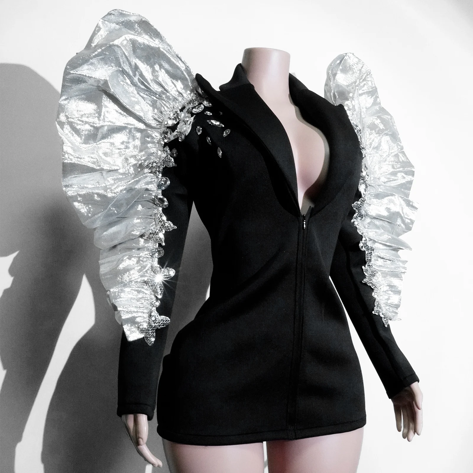 سترة gogo الفاخرة المصنوعة من حجر الراين واللؤلؤ اللامع زي المسرح المثير DJ Singer Bar ملهى ليلي زي أداء حفلة عيد الميلاد