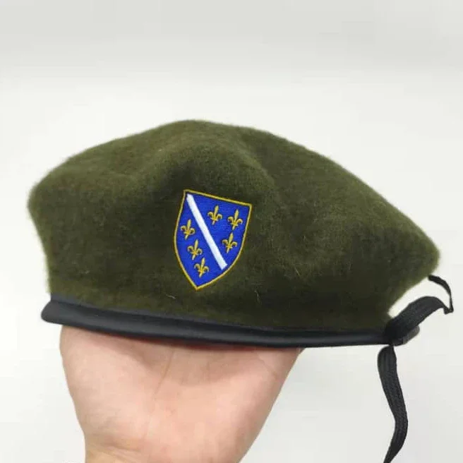 Personalisierte Bestickte Logo-Wollmütze für Erwachsene, Warme Wintermütze, DIY-Logo Künstlermütze, Kürbismütze, Baskenmützen – Detail 6