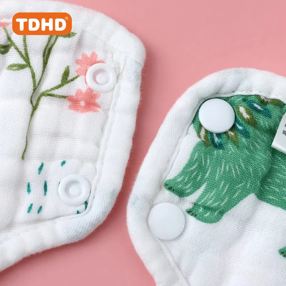 TDHD ランダムかわいいコットンよだれかけ 5 個、6 層ガーゼ授乳よだれかけ、クリスマス、ハロウィン、感謝祭の日のギフト、新年のギフトに最適