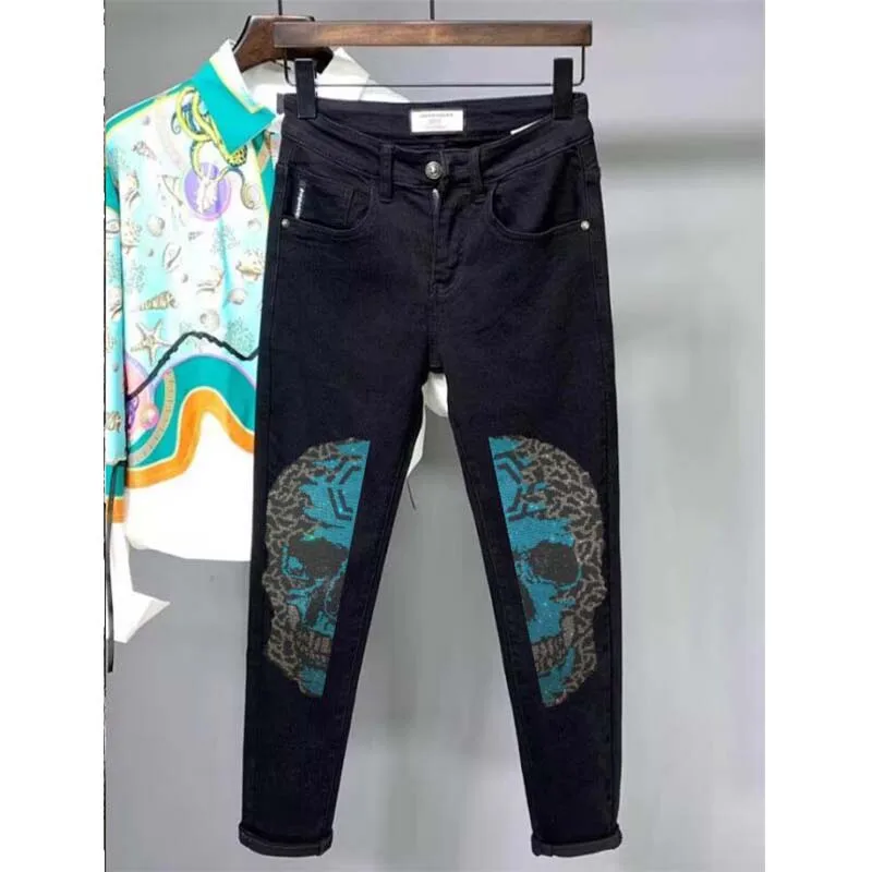 Men's Jeans Pants Skull Head Rhinestone Design Male Trousers Summer New Homme Streetwear Handsome Slim Stretch Man Cowboy Pants