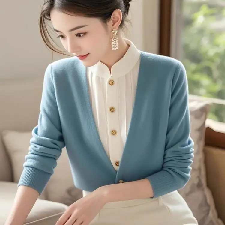 Lazy Little Fragrant Fake Two-piece Sweater for Women Chinese Style Unique Age-reducing Temperament Knitted Bottoming Shirt