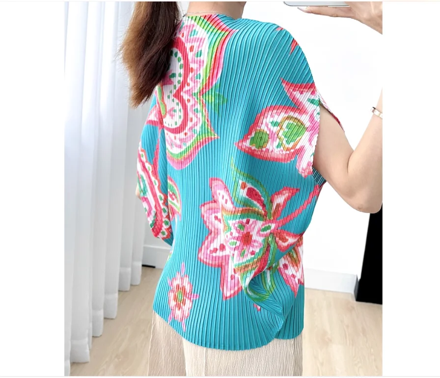 HOT SELLING  Miyake  fashion pleated  o-neck loose batwing sleeve print Bud T-shirt  IN STOCK