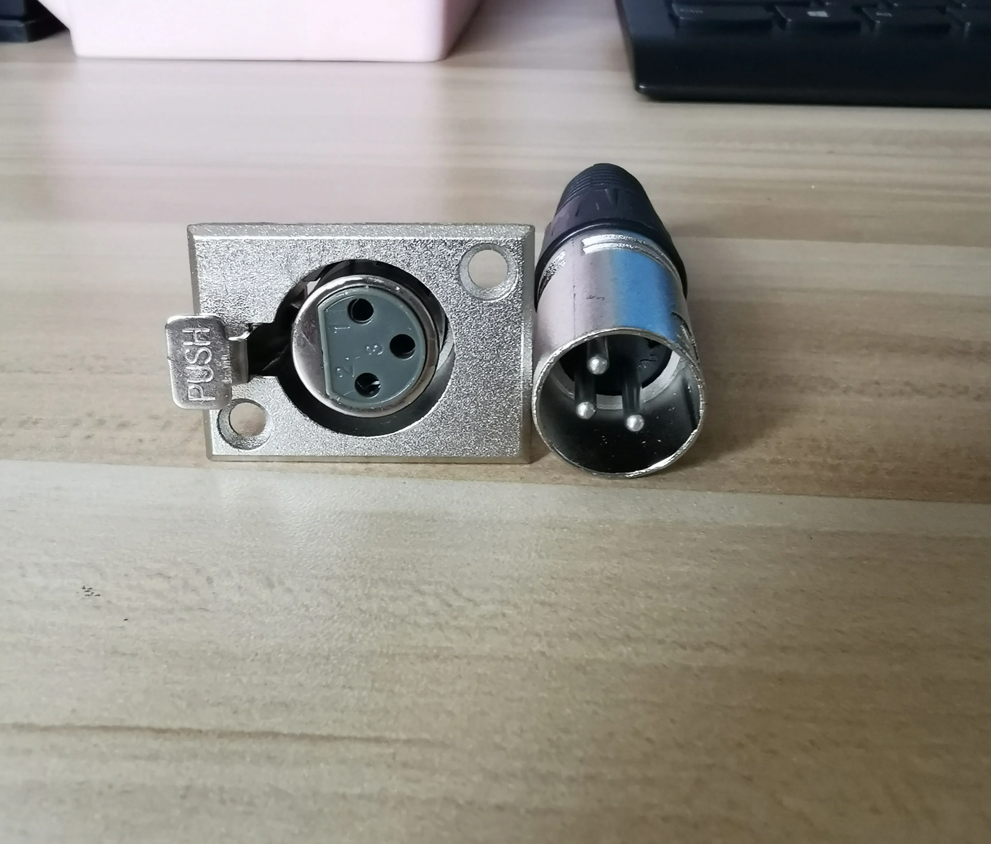 

10PCS 300G700G800G900G aviation socket plug plastic feeding machine