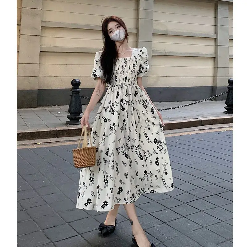 

New Summer Pleated Women Chiffon Dresses Casual Beach Holiday Short Sleeve Square Collar Woman Midi Dres Bohemian Mujer Vestidos