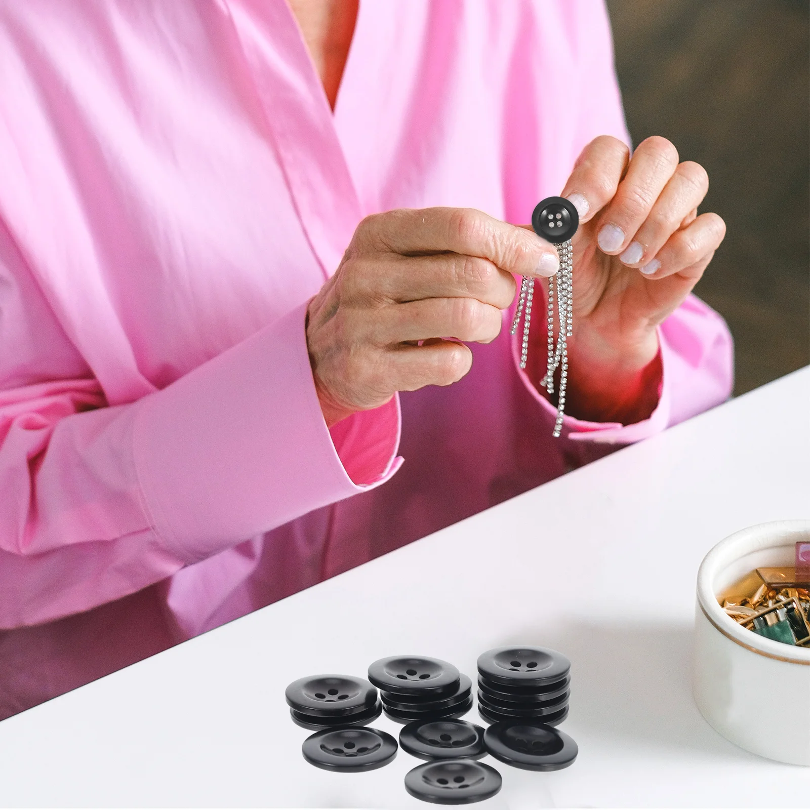 

20Pcs Fashion Wooden Buttons Easy to Use in Many Areas Suitable for Holiday Party Decoration Buttons Wood Coat Button