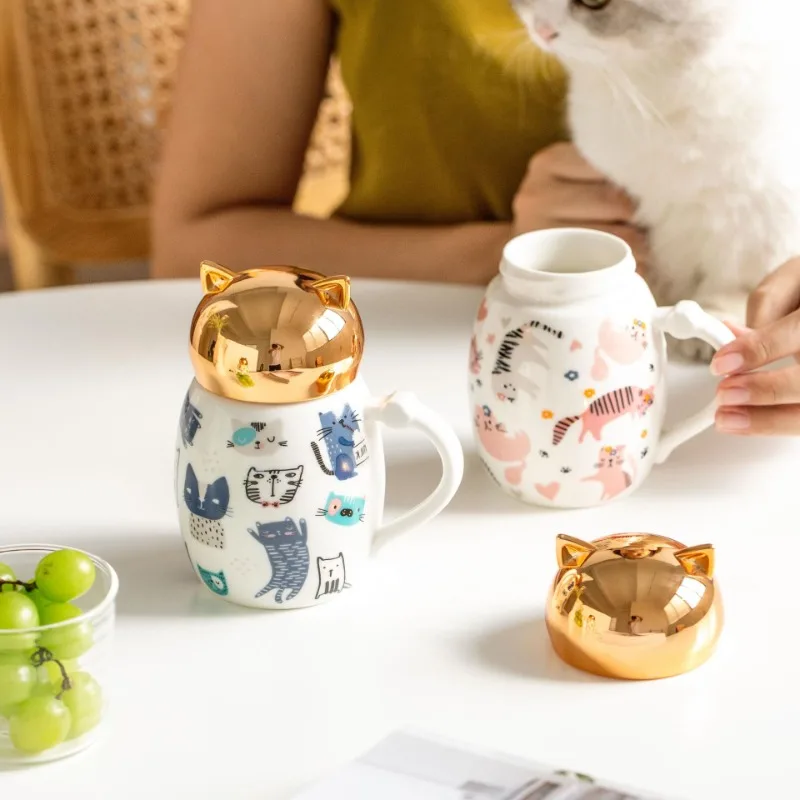 Gold Plated Cat Ear Lid Coffee Cup Large Capacity Ceramic Water Bottle with Cartoon Pattern with Cover Handle Breakfast Milk Cup