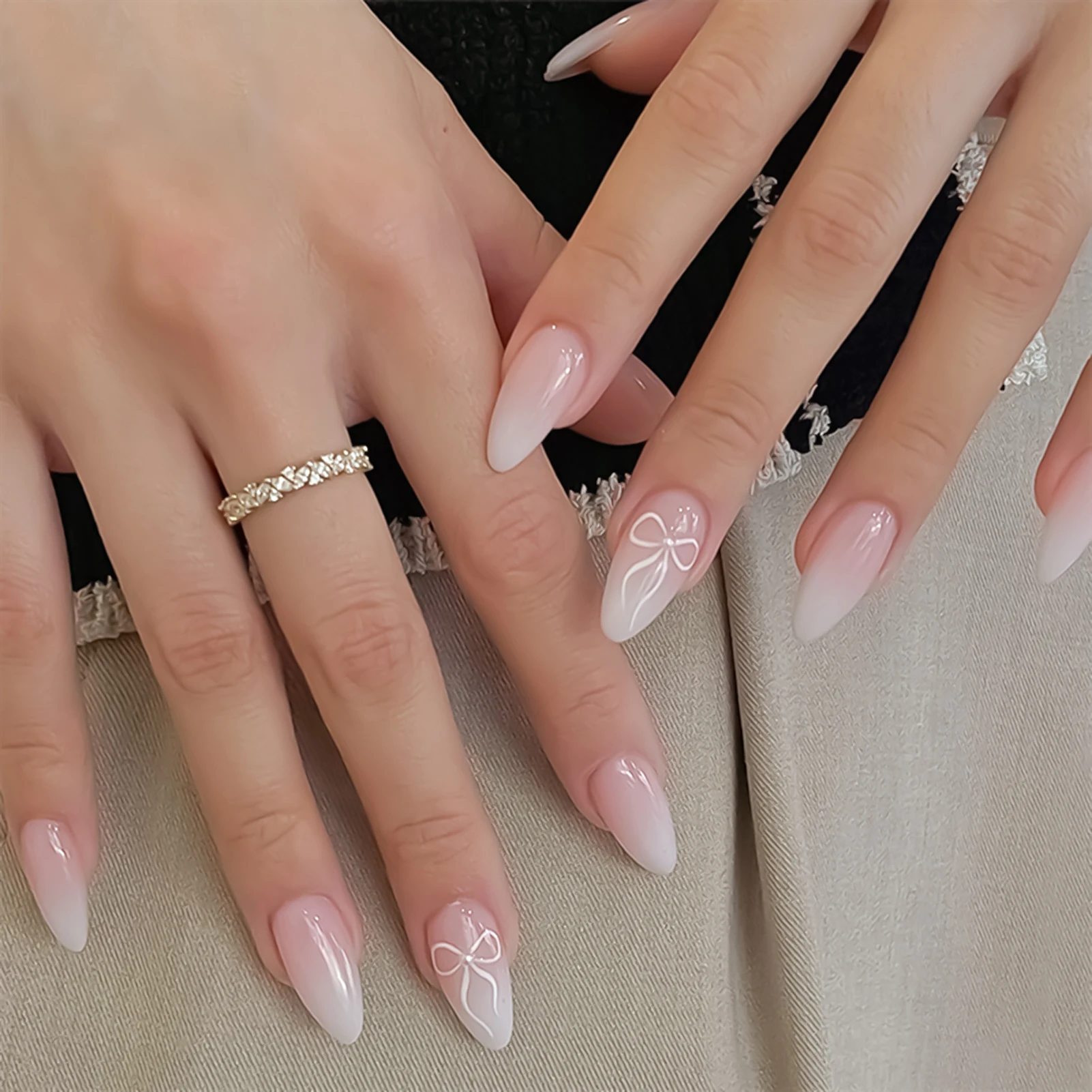 

Nude Pink Color Press On Nails 24Pcs Almond Fake Nails Sweet Gradient Pink Color Stick-on False Nails White Bowknot Printed