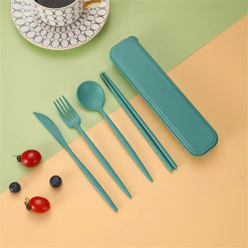 Travel Essentials Versatile And Practical Convenient To Carry Integrated Production High Demand Wheat Fiber Trend Cutlery Set