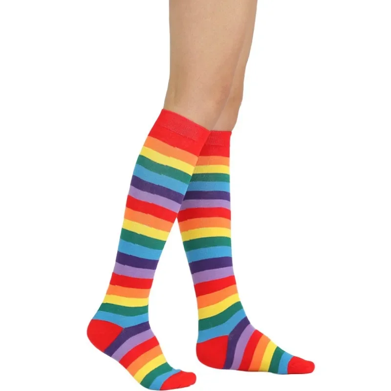 Calze da donna Cosplay Fashion Show calze a righe arcobaleno calze lunghe in cotone calze di cotone al ginocchio da donna di medio spessore