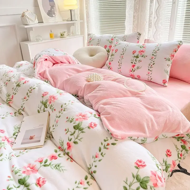 

Thick Warm Velvet Plush 4pcs Set Super Soft Flannel Quilt Cover Double-side Bed Sheet Queen Size Coral Fleece Duvet Cover